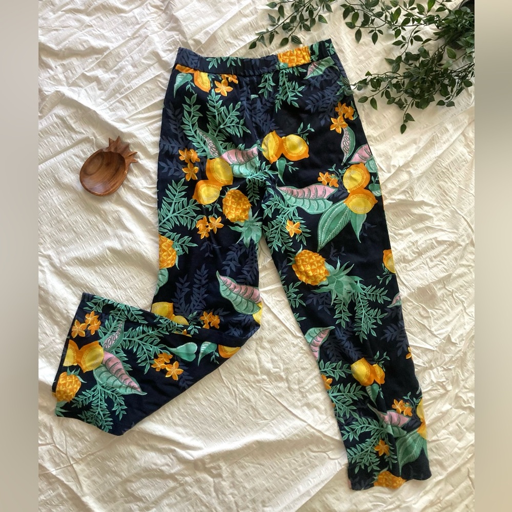 Anthropologie Maeve Escape Printed Pants in Pineapple Lemon Tropic